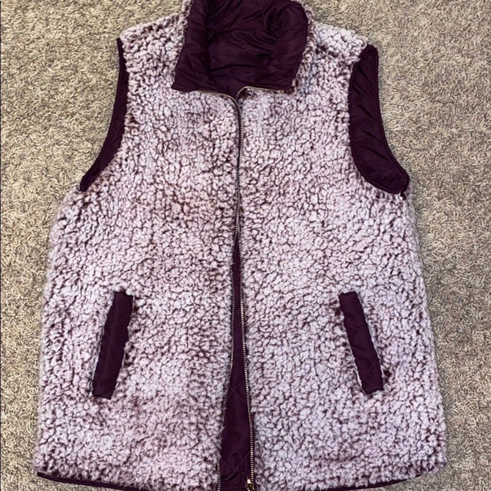 Reversible Vest - Picture 2 of 4